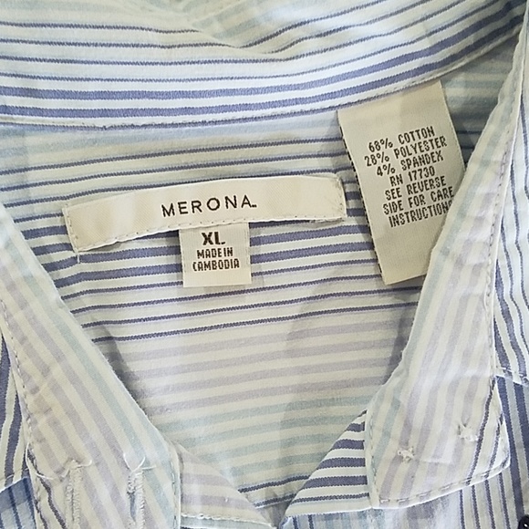 Woman's Stripe Light Blue 3/4 sleeve button XL - Picture 3 of 5